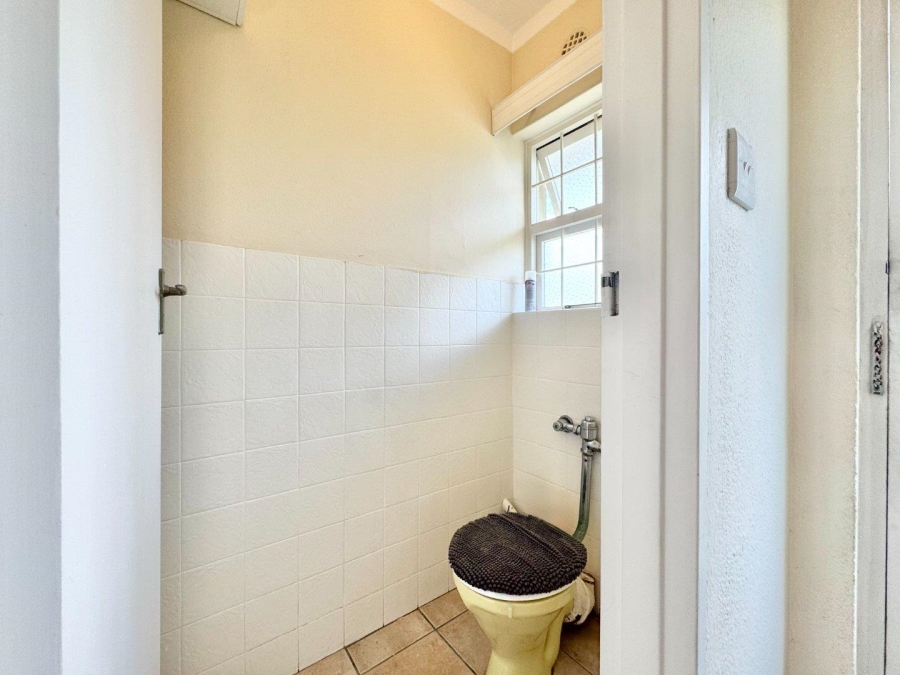 2 Bedroom Property for Sale in Rondebosch Western Cape